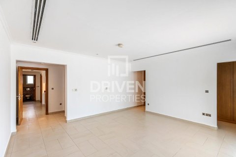Villa de 4 chambres à Jumeirah Park, UAE No. 206668 20