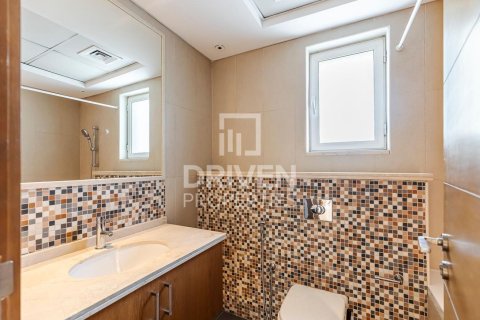 Villa de 4 chambres à Jumeirah Park, UAE No. 206668 25