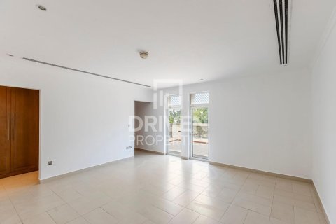Villa de 4 chambres à Jumeirah Park, UAE No. 206668 19