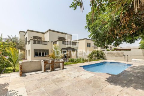 Villa de 4 chambres à Jumeirah Park, UAE No. 206668 4