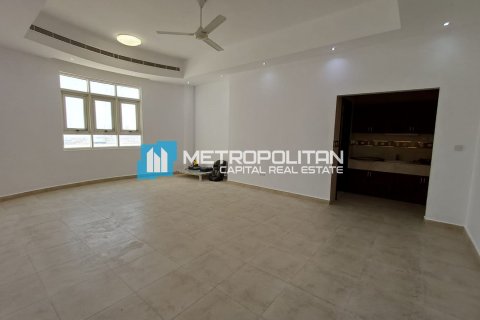 Villa de 5 dormitorios en Al Shamkha, UAE No. 143128 5