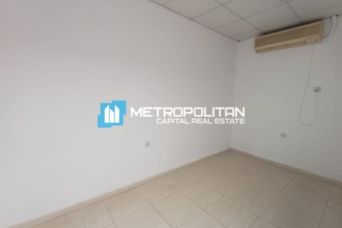 Villa de 5 dormitorios en Al Shamkha, UAE No. 143128 9