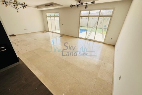 5 bedrooms Villa  No. 115841 28