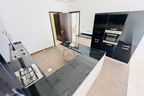 5 bedrooms Villa  No. 115841 30