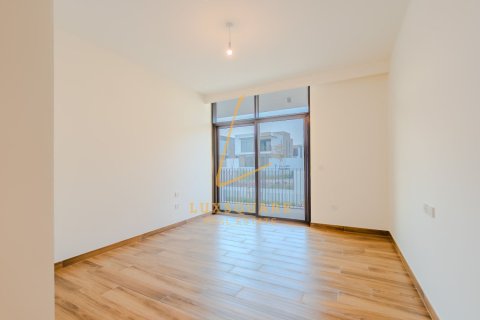 Таунхаус с 5 спальнями в DAMAC Hills (Akoya by DAMAC), ОАЭ №142284 17