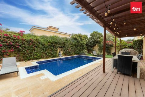 Villa de 5 dormitorios  No. 134051 23