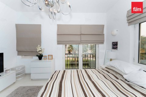 Villa de 5 dormitorios  No. 134051 15