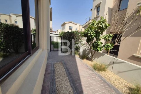 Townhouse de 4 dormitorios  No. 114526 15