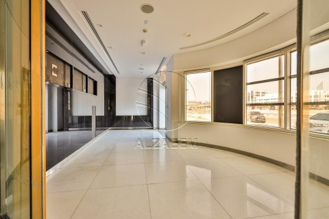 518مربع، عقار تجاري في Al Nahyan, الإمارات العربية المتحدة رقم 90153 10