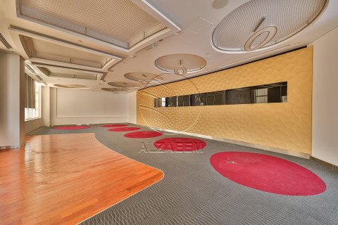 518مربع، عقار تجاري في Al Nahyan, الإمارات العربية المتحدة رقم 90153 24