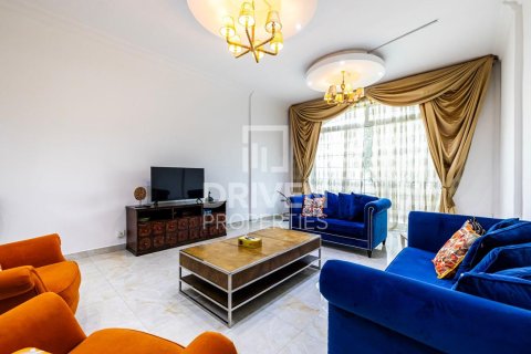 Квартира с 2 спальнями  №121588 3