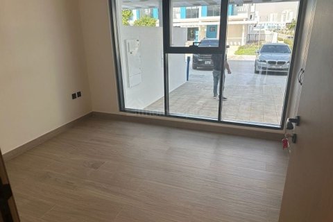 4 bedrooms Villa in Damac Lagoons, UAE No. 140703 3