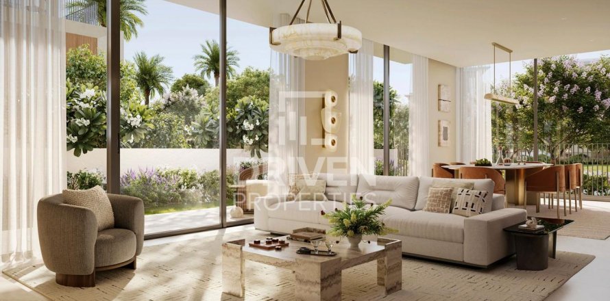 Villa de 4 dormitorios en Dubai Investment Park, UAE No. 189923