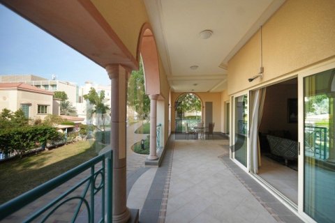 Villa de 4 dormitorios en Al Raha Beach, UAE No. 45493 10
