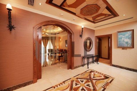 Villa de 4 dormitorios en Al Raha Beach, UAE No. 45493 8
