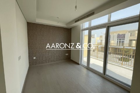 3 bedrooms Townhouse  No. 132877 15