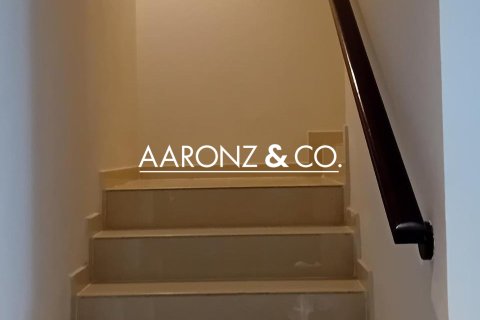 3 bedrooms Townhouse  No. 132873 5