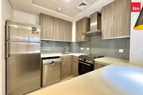 2 bedrooms Apartment in Dubai, UAE No. 80606 6