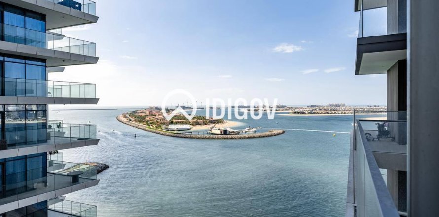 2 bedrooms Apartment in EMAAR Beachfront, UAE No. 184528