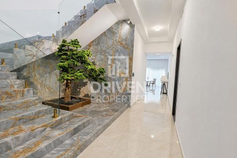 Villa de 6 chambres à The Villa, UAE No. 206510 4