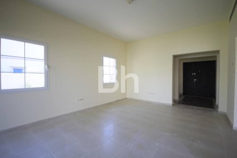 Вилла с 2 спальнями в Jumeirah Village Triangle, ОАЭ №87235 1