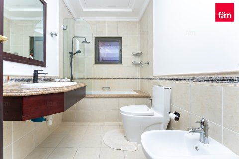 Villa de 4 chambres à Palm Jumeirah, UAE No. 147793 24