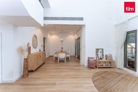 Villa de 4 chambres à Palm Jumeirah, UAE No. 147793