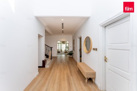 Villa de 4 chambres à Palm Jumeirah, UAE No. 147793 5
