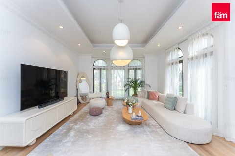 Villa de 4 chambres à Palm Jumeirah, UAE No. 147793 6