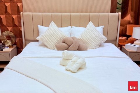 Квартира с 3 спальнями в Даунтаун Дубай (Даунтаун Бурдж Дубай), ОАЭ №141652 18