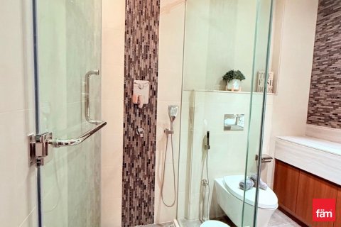 Квартира с 3 спальнями в Даунтаун Дубай (Даунтаун Бурдж Дубай), ОАЭ №141652 21