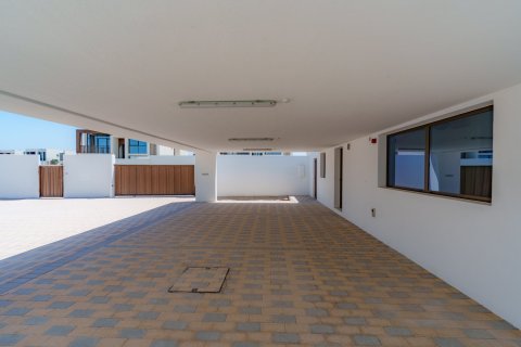 Villa de 5 chambres à Abu Dhabi, UAE No. 208650 8