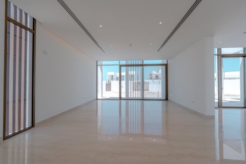 Villa de 5 chambres à Abu Dhabi, UAE No. 208650 18
