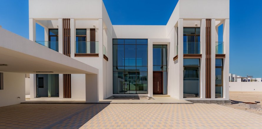 Villa de 5 chambres à Abu Dhabi, UAE No. 208650