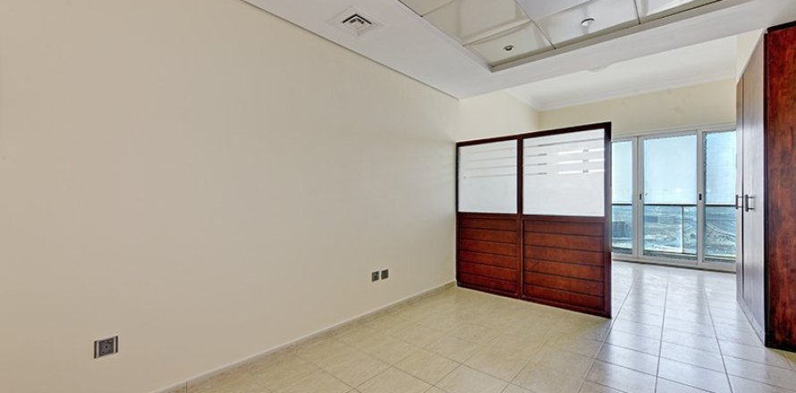 Appartement de Studio à Jumeirah Lake Towers, UAE No. 208646