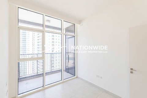 Квартира с 2 спальнями в Абу-Даби, ОАЭ №136123 4