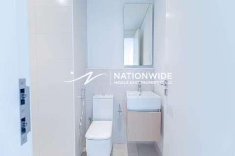Квартира с 2 спальнями в Абу-Даби, ОАЭ №136123 11