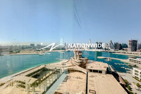 3 bedrooms Apartment in Abu Dhabi, UAE No. 136124