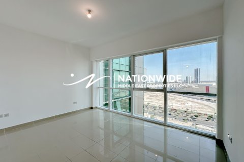 3 bedrooms Apartment in Abu Dhabi, UAE No. 136124 9
