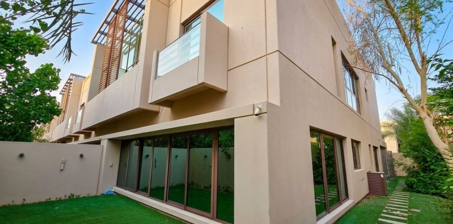 4 غرف نوم تاون هاوس في Meydan, الإمارات العربية المتحدة رقم 167135