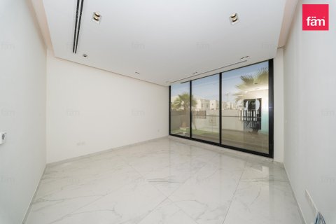 Villa de 5 dormitorios en Al Furjan, UAE No. 200074 6