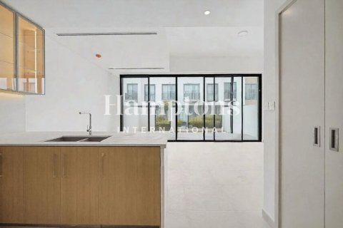 Townhouse de 4 dormitorios en The Valley, UAE No. 200077 5