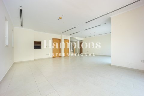 4 bedrooms Villa in Jumeirah Park Homes, UAE No. 200076 16