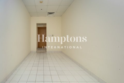 4 bedrooms Villa in Jumeirah Park Homes, UAE No. 200076 18