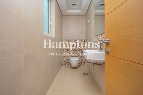 4 bedrooms Villa in Jumeirah Park Homes, UAE No. 200076 6