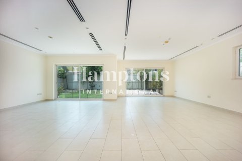 4 bedrooms Villa in Jumeirah Park Homes, UAE No. 200076 25