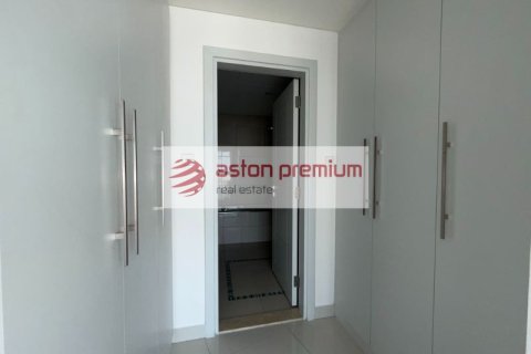 2 bedrooms Apartment in Damac Heights, UAE No. 168246 3