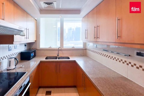 Квартира с 2 спальнями в Дубай Марина, ОАЭ №146266 12