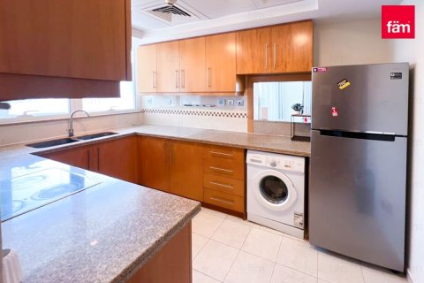 Квартира с 2 спальнями в Дубай Марина, ОАЭ №146266 11