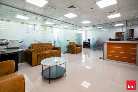 79m² Office in Business Bay, UAE No. 161891 3